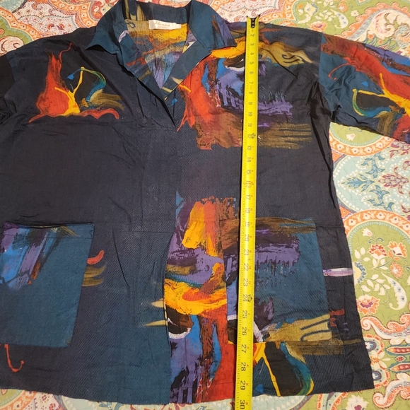 Vintage Dilemma Tunic Top - Picture 9 of 10